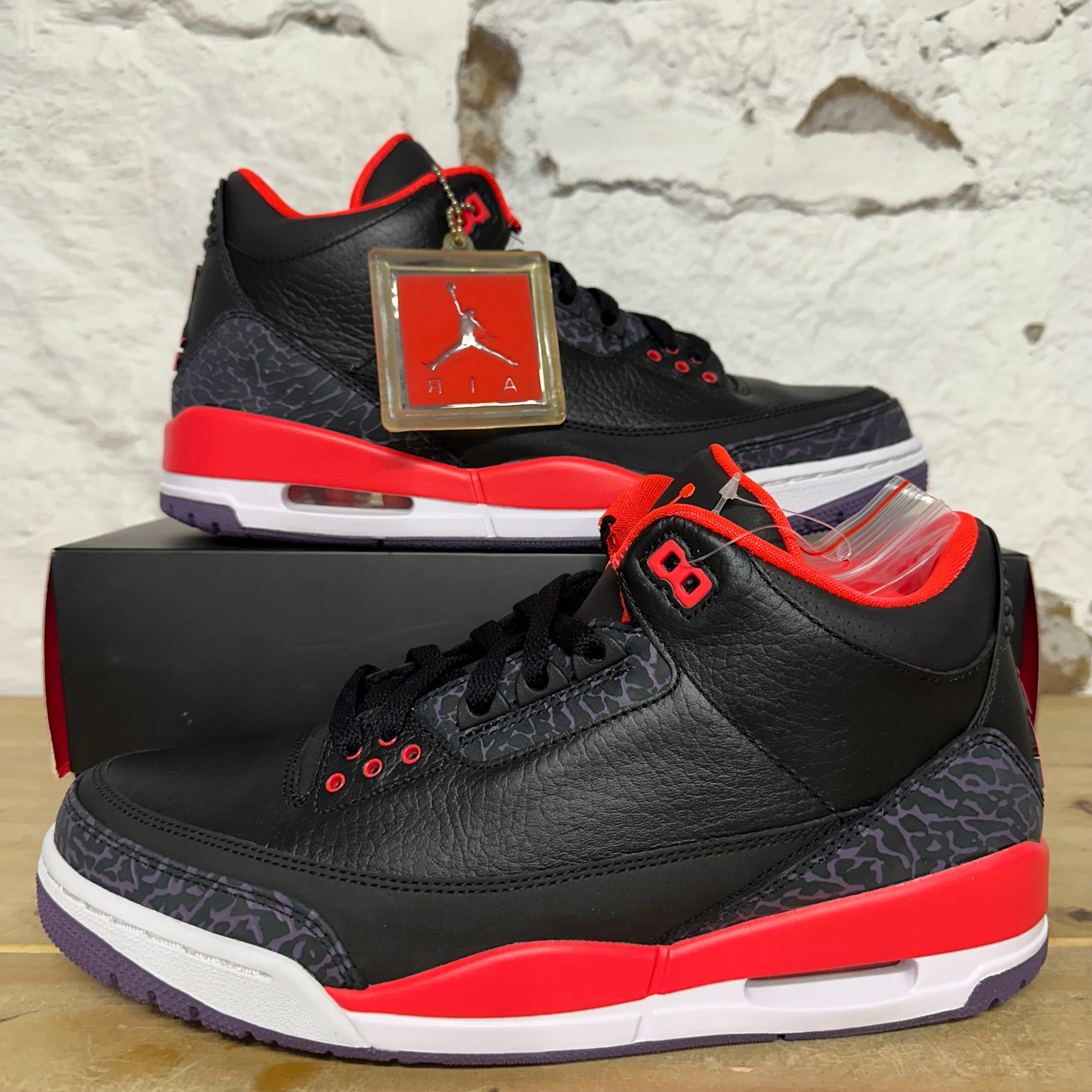 Air Jordan 3 Crimson Sz 10 DS