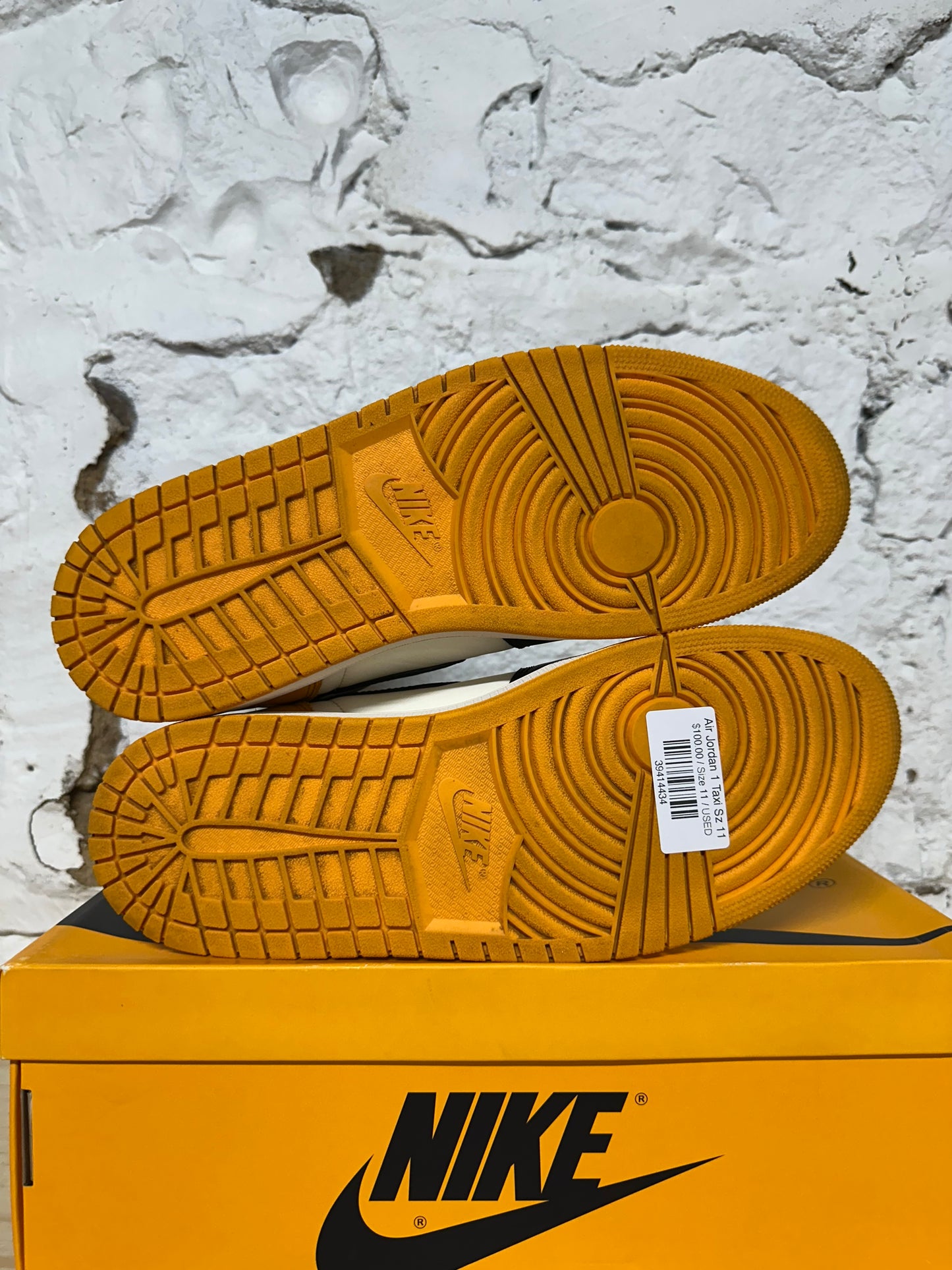 Air Jordan 1 High Taxi Sz 11