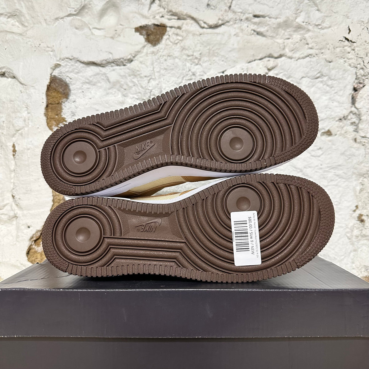 Nike Air Force 1 Low Acorn (2021) Sz 9 DS