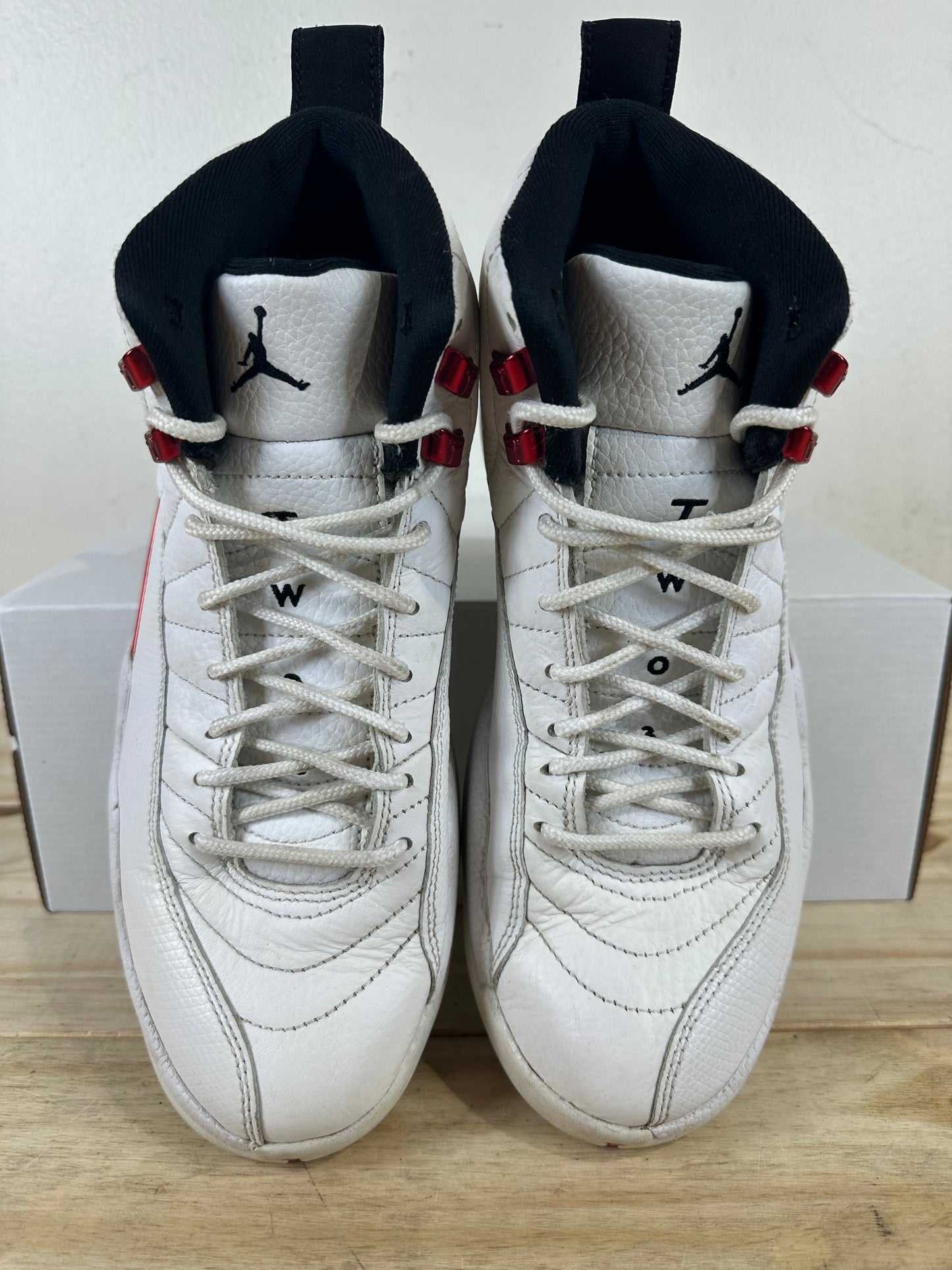 Air Jordan 12 Twist Sz 8.5