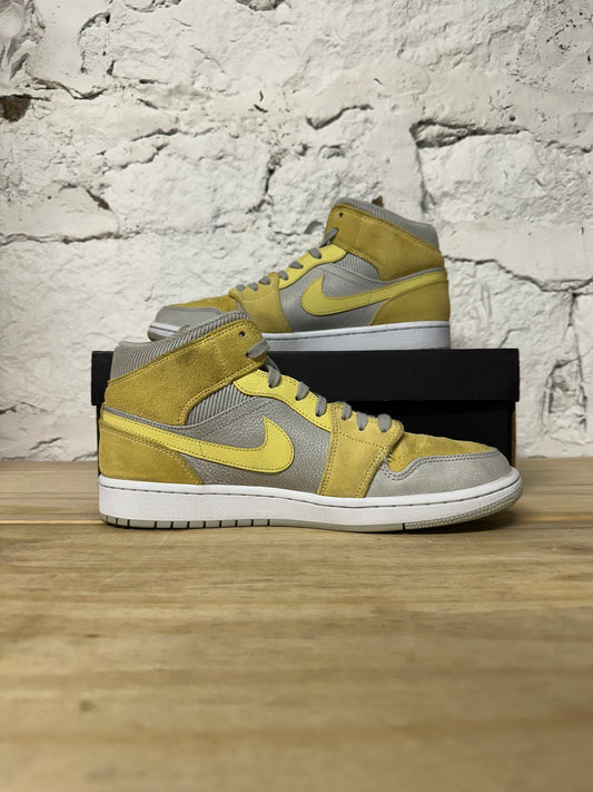 Air Jordan 1 Mid Mixed Textures Yellow Sz 10