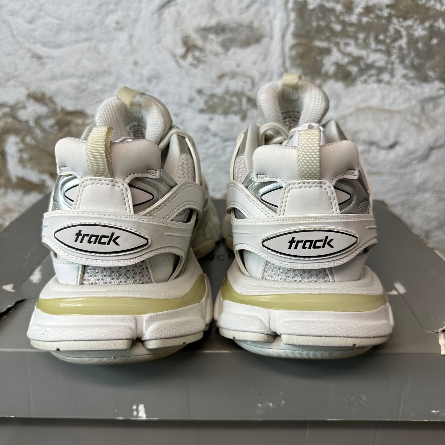 Balenciaga Track Runner Triple White Sneaker Sz 9 (42)