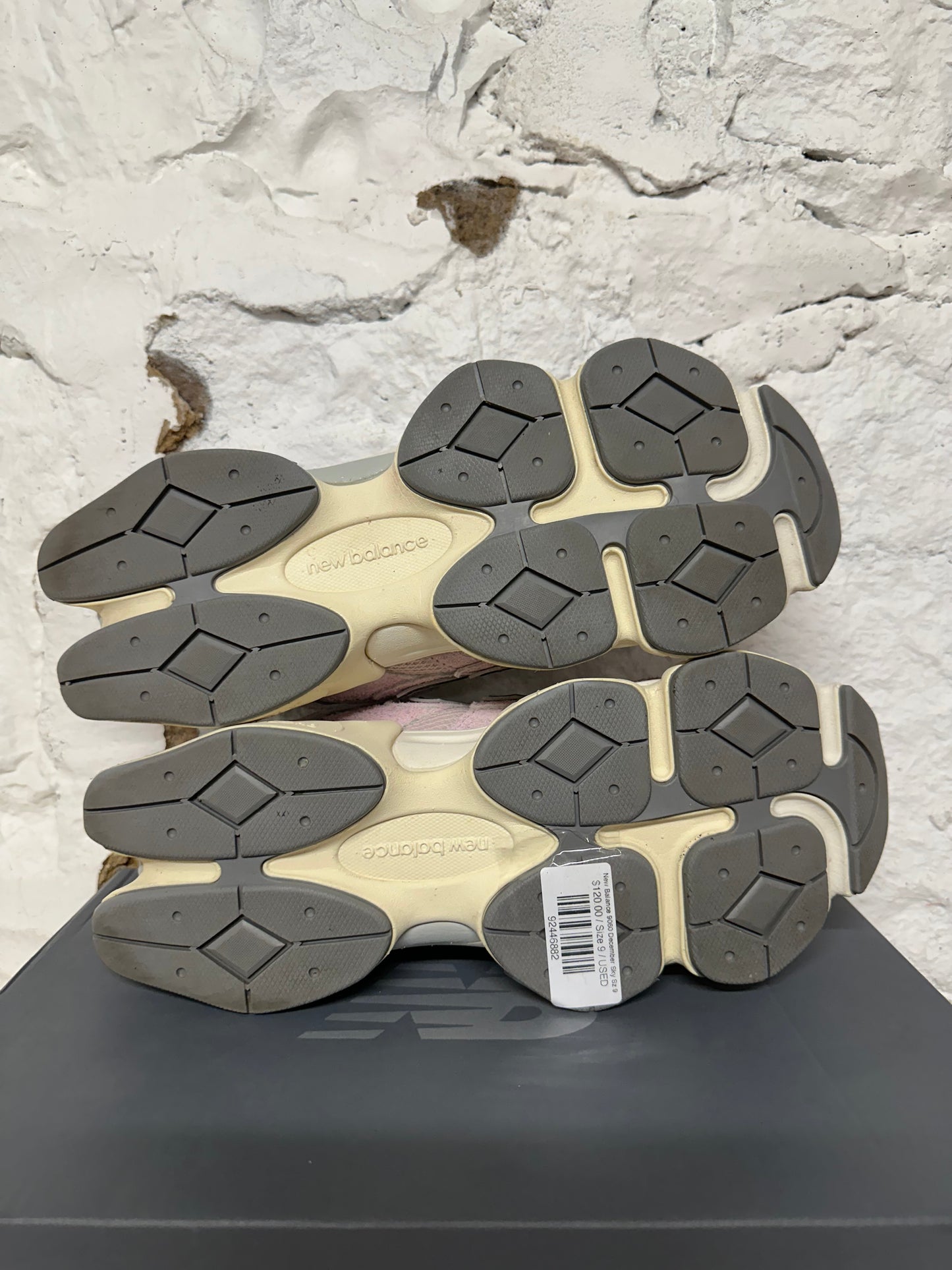 New Balance 9060 December Sky Sz 9