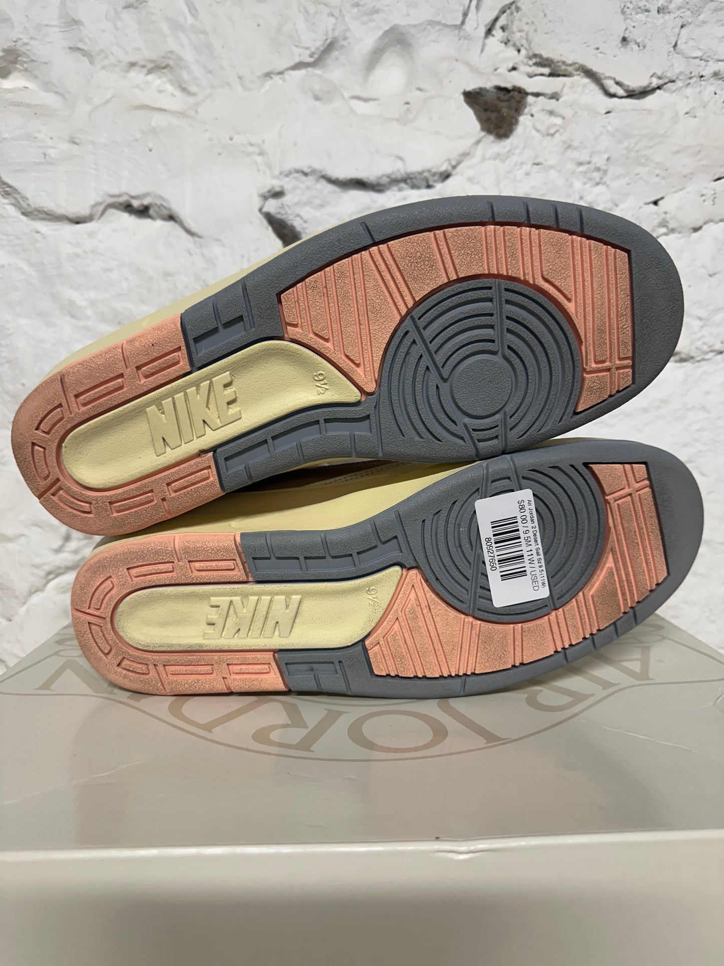 Air Jordan 2 Desert Sail Sz 9.5 (11W)