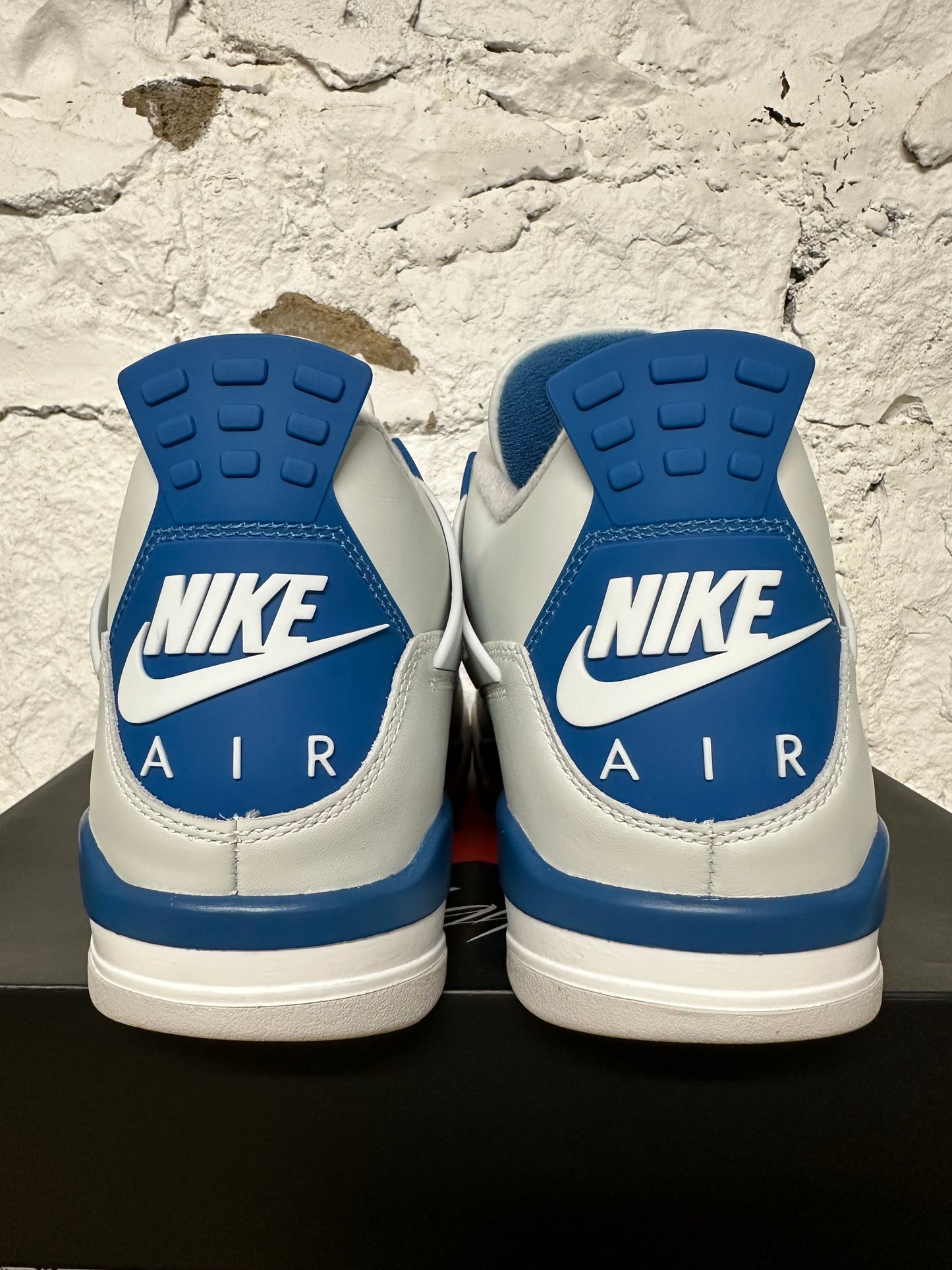 Air Jordan 4 Military Blue Sz 11 DS