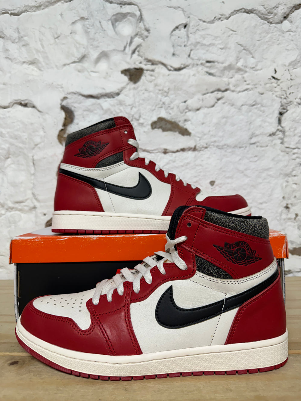Air Jordan 1 High Chicago Lost and Found Sz 9.5
