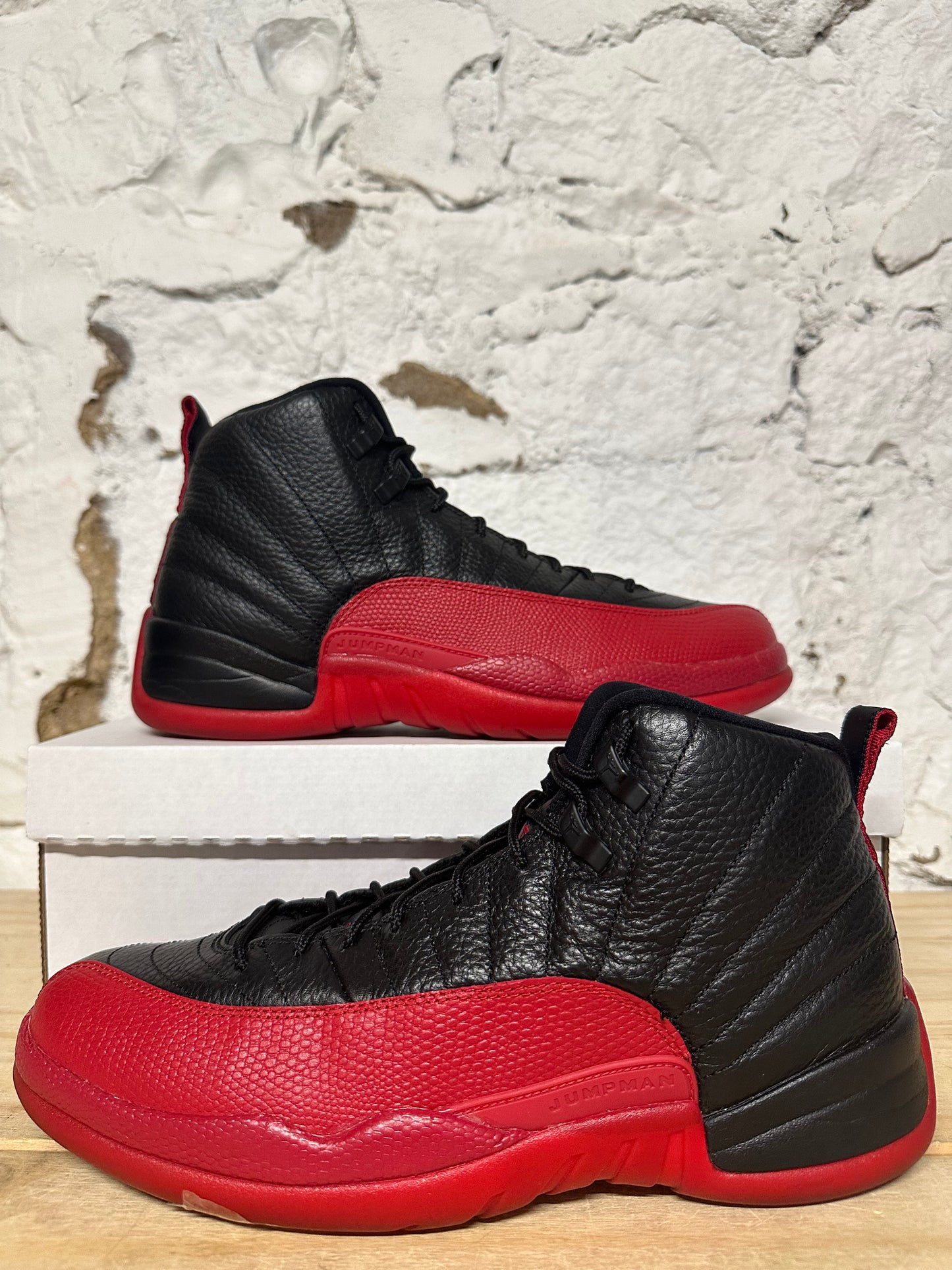 Air Jordan 12 Flu Game (2015) Sz 10.5