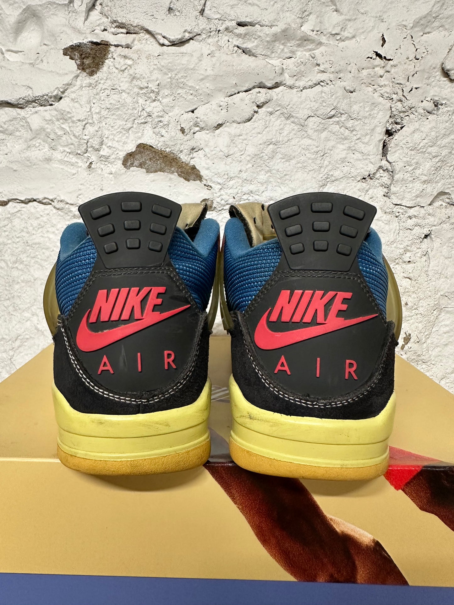 Air Jordan 4 Union Off Noir Sz 9