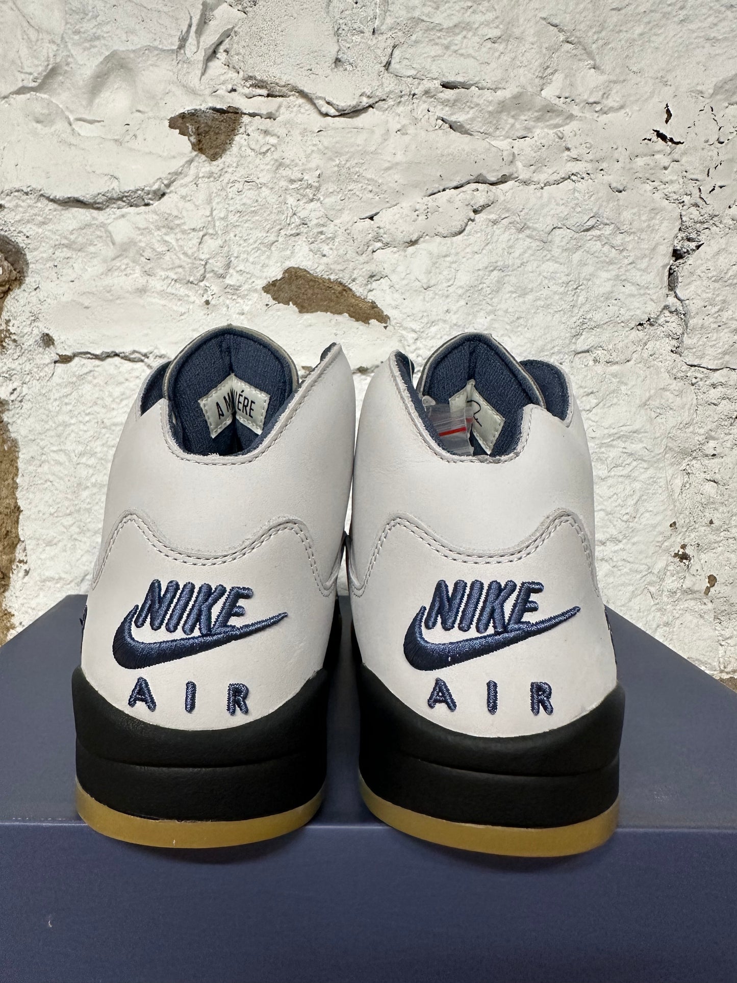 Air Jordan 5 A Ma Maniere Dawn Sz 9.5 (11W) DS