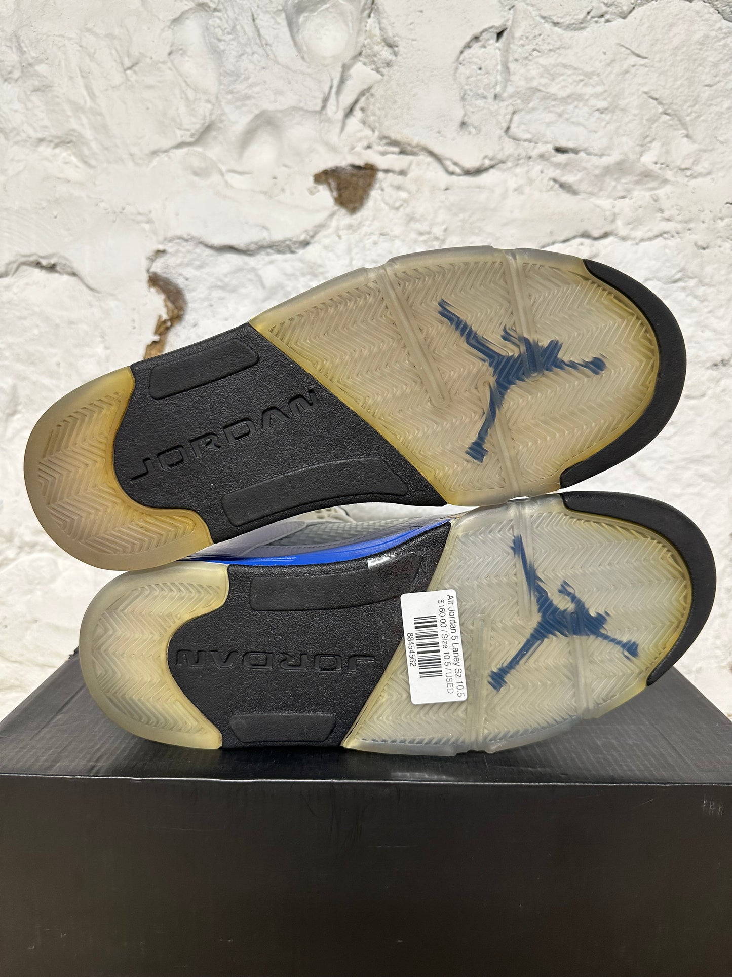 Air Jordan 5 Laney Sz 10.5
