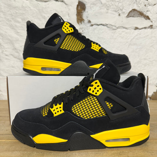 Air Jordan 4 Thunder Sz 10.5 DS