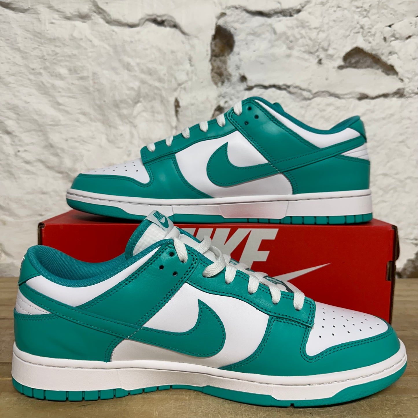 Nike Dunk Low Clear Jade Sz 12 DS