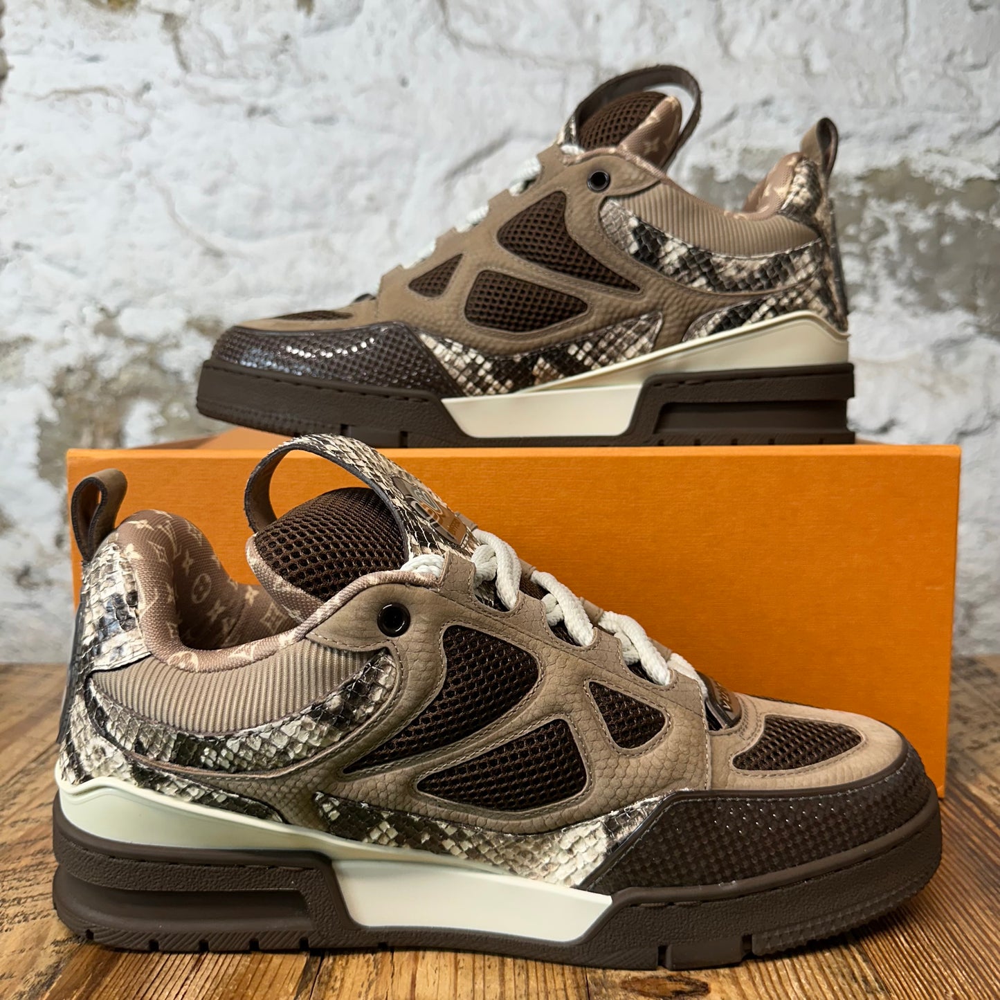 Louis Vuitton Brown Snakeskin Skate Sneaker Sz 10 (8.5LV) DS