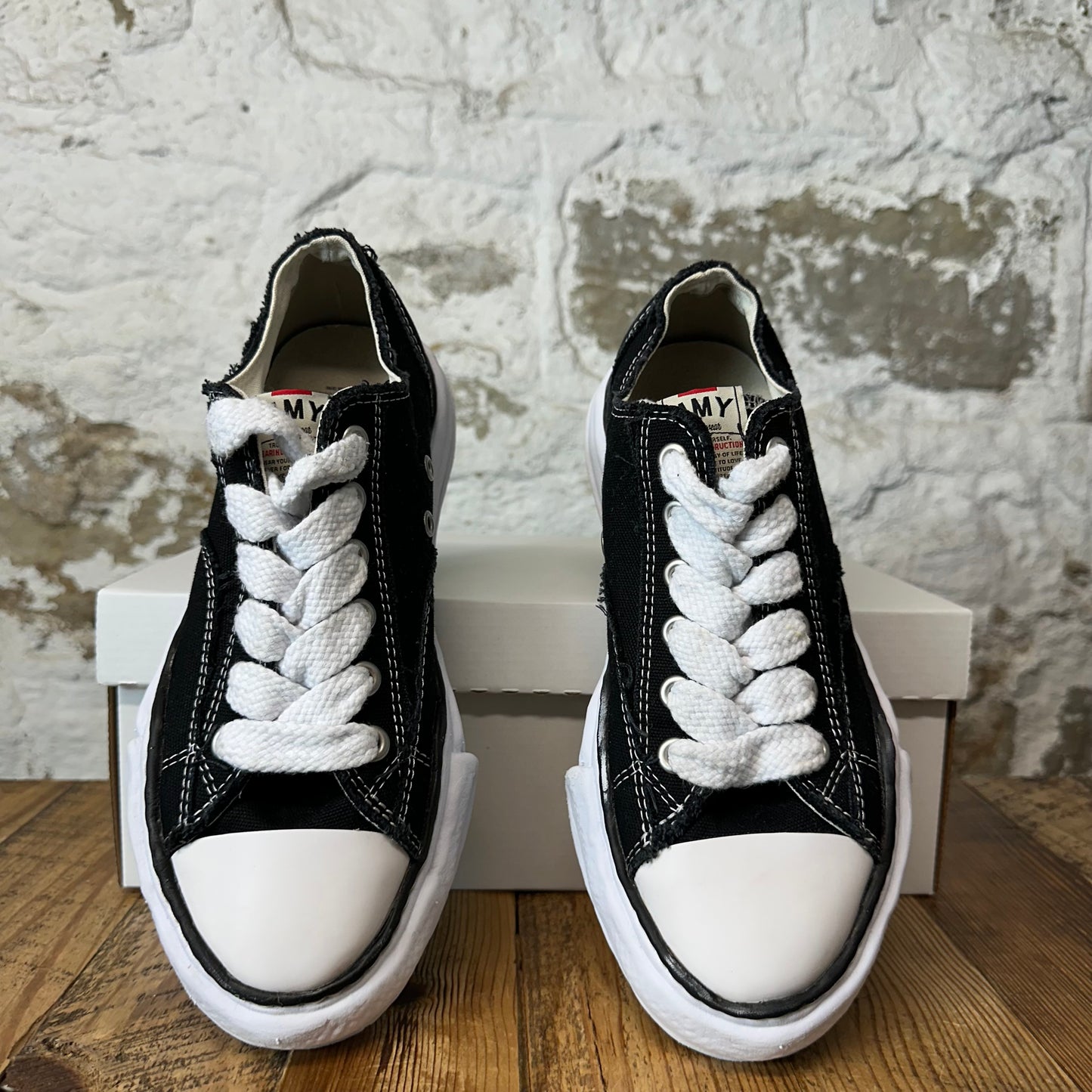 Maison Mihara Peterson Black White Sneaker Sz 7 (40)