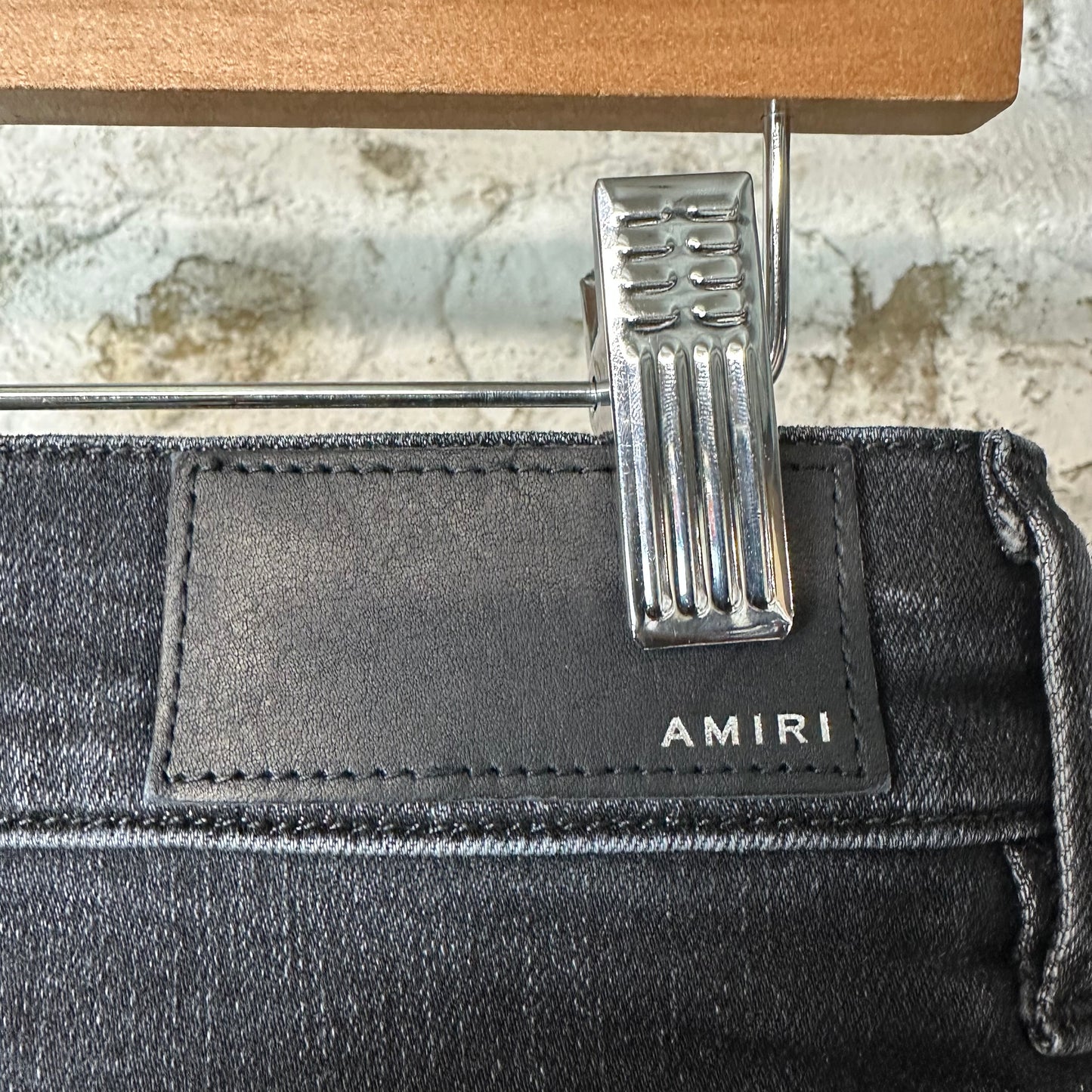 Amiri Distressed Side Spell Black Denim Jeans Sz 31