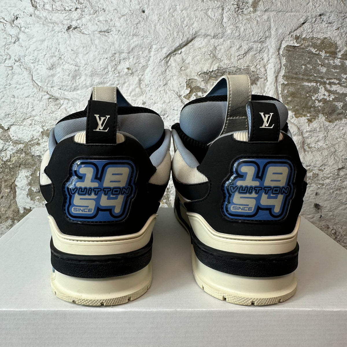 Louis Vuitton Blue Black White Skate Sneaker Sz 8.5 (7LV)