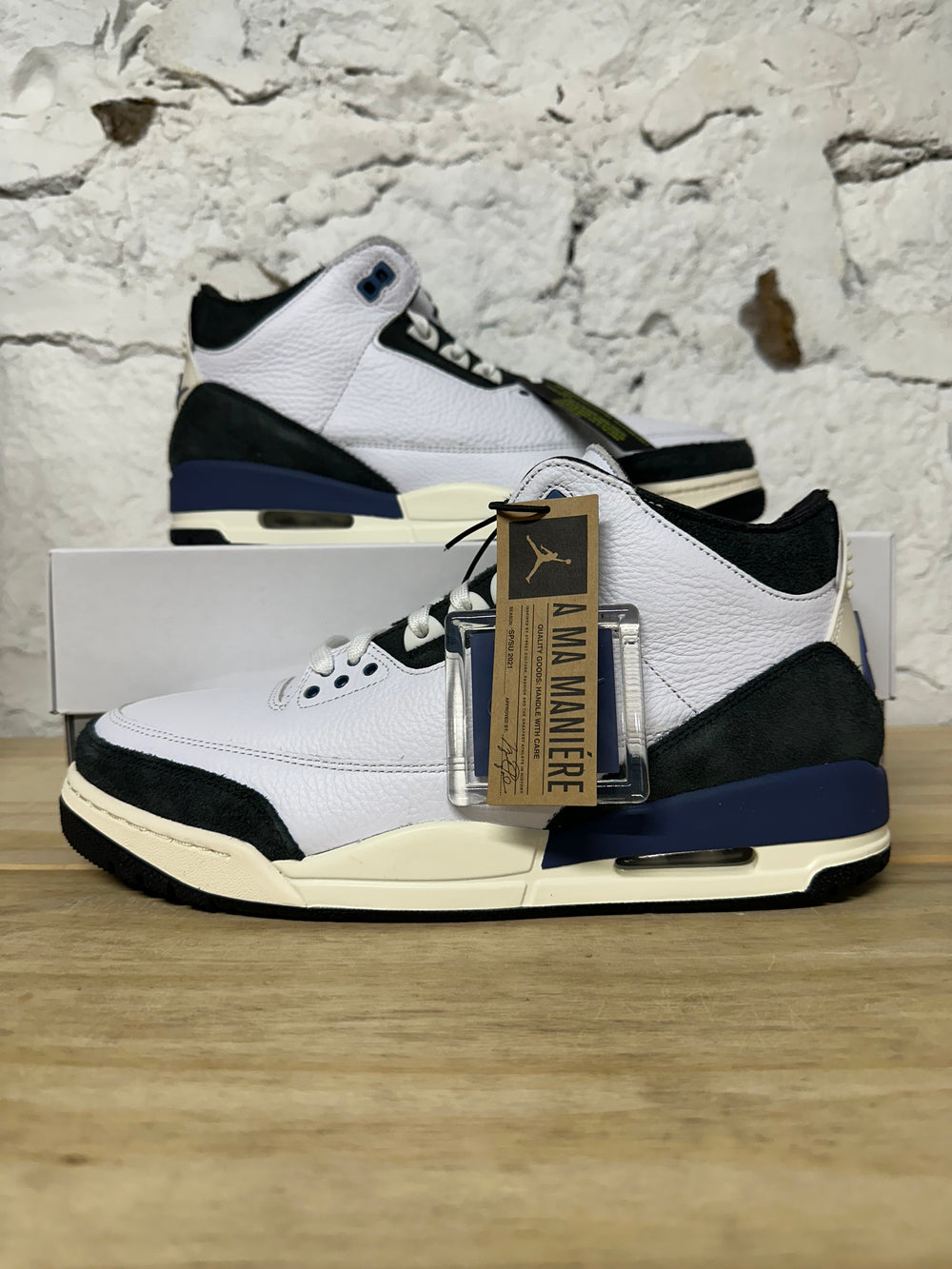 Air Jordan 3 A Ma Maniere Diffused Blue Sz 11 DS