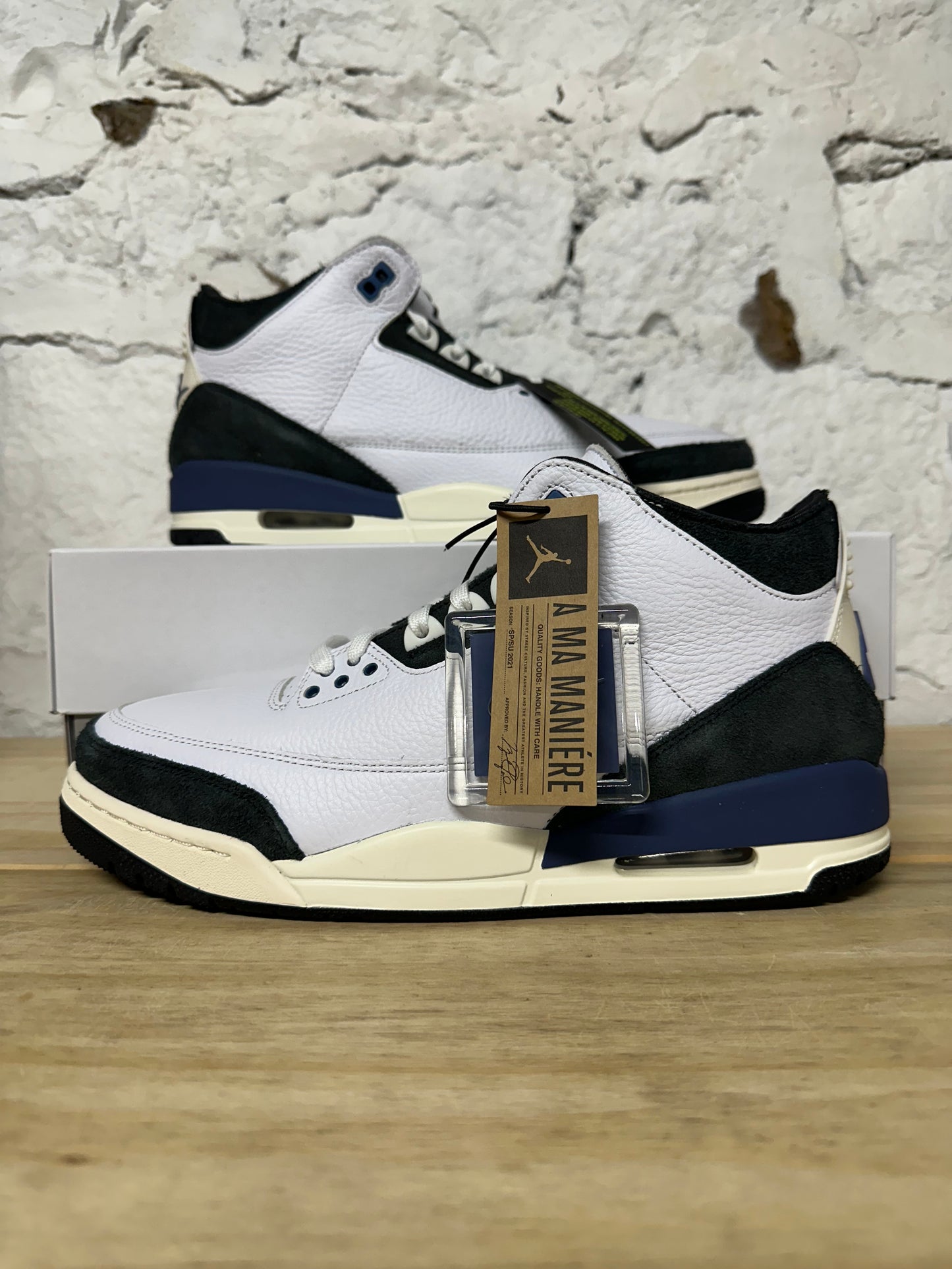 Air Jordan 3 A Ma Maniere Diffused Blue Sz 11 DS