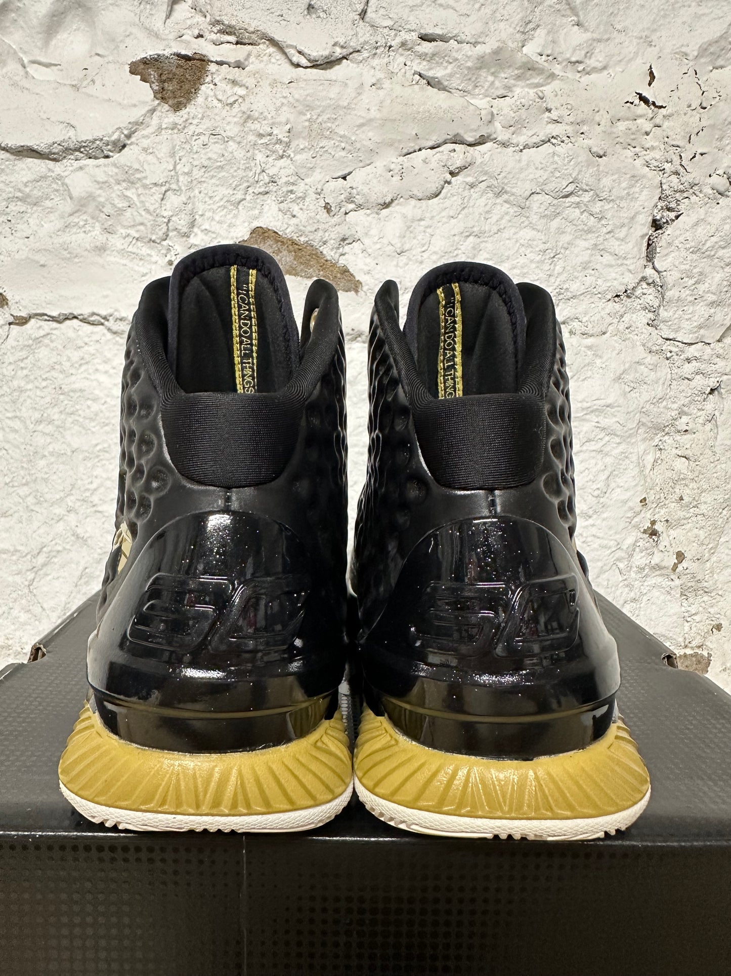 Under Armour Curry 1 MVP Sz 10 DS