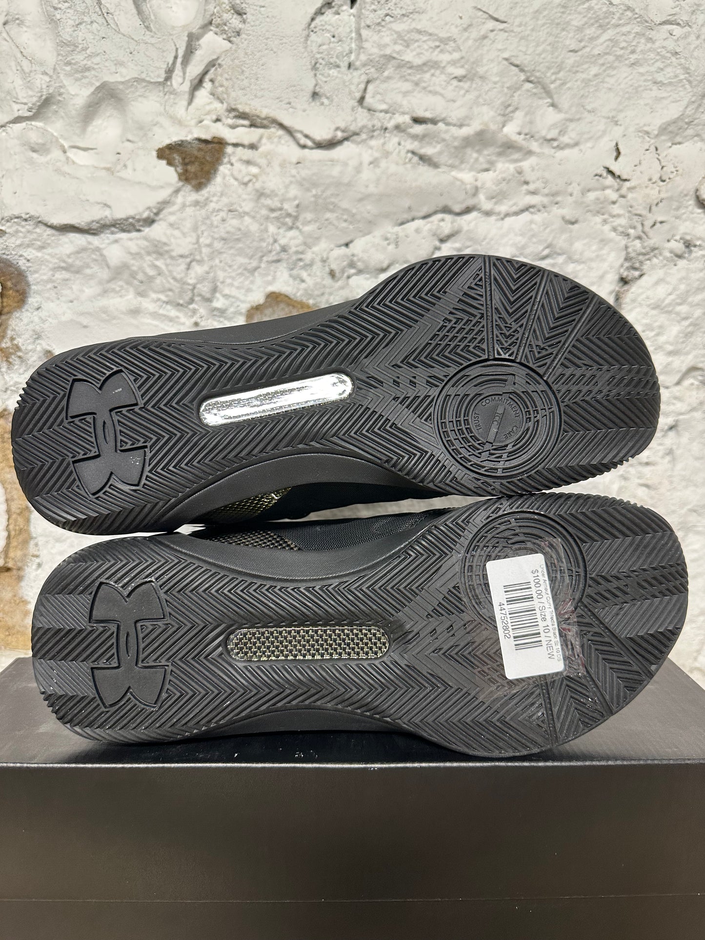 Under Armour Curry 3 Trifecta Black Sz 10 DS