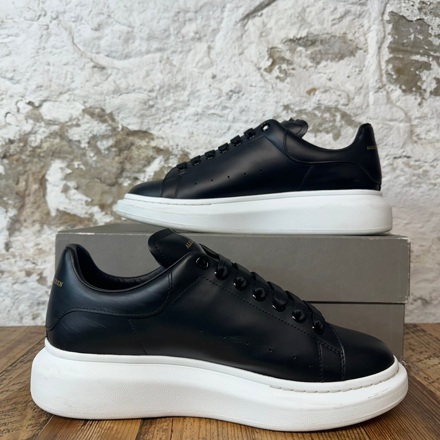 Alexander Mcqueen Black White Sole Sneaker Sz 10 (43)