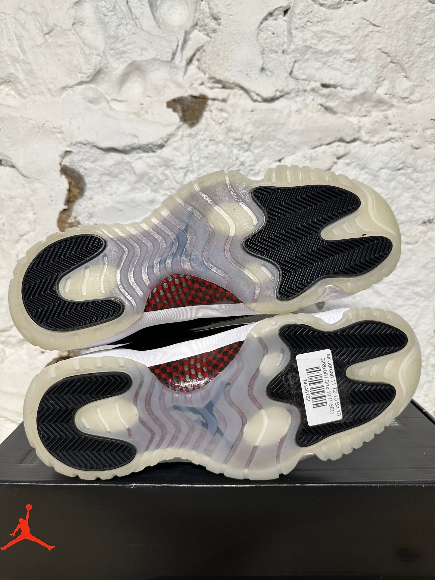 Air Jordan 11 72-10 Sz 10