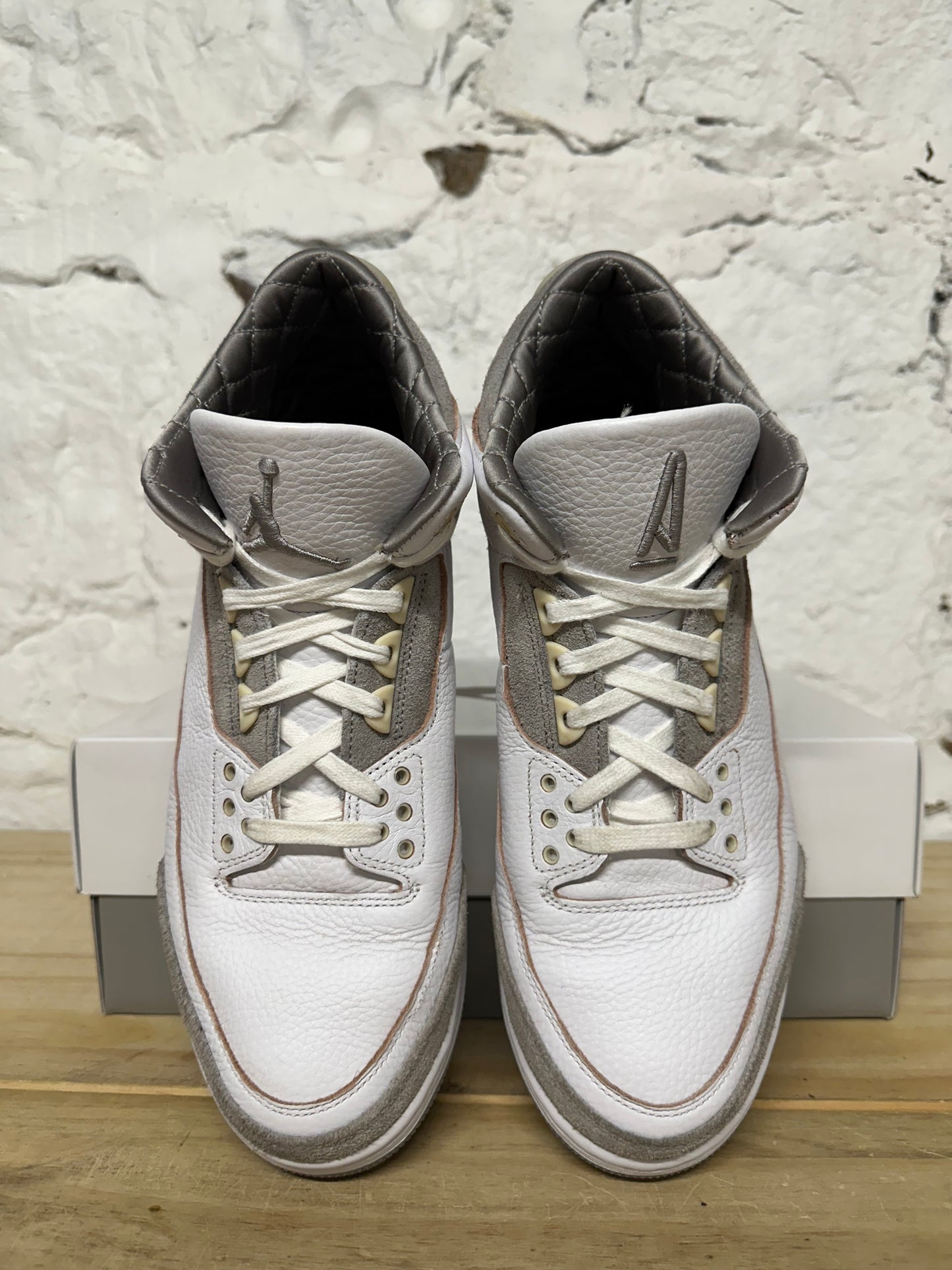 Air Jordan 3 A Ma Maniere Sz 10 (11.5W)