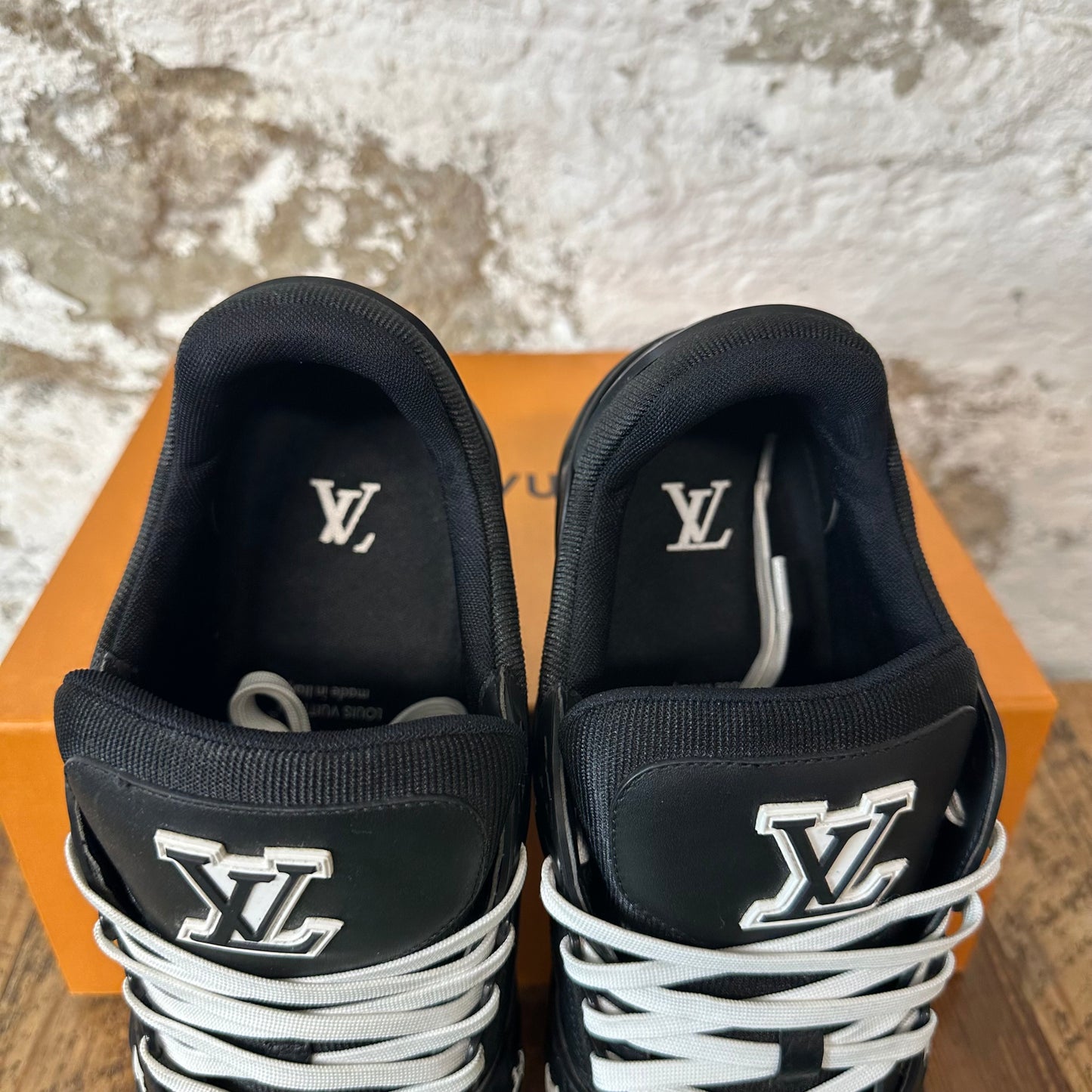 Louis Vuitton Triple Black Trainer Sneaker Sz 12.5 (11LV)