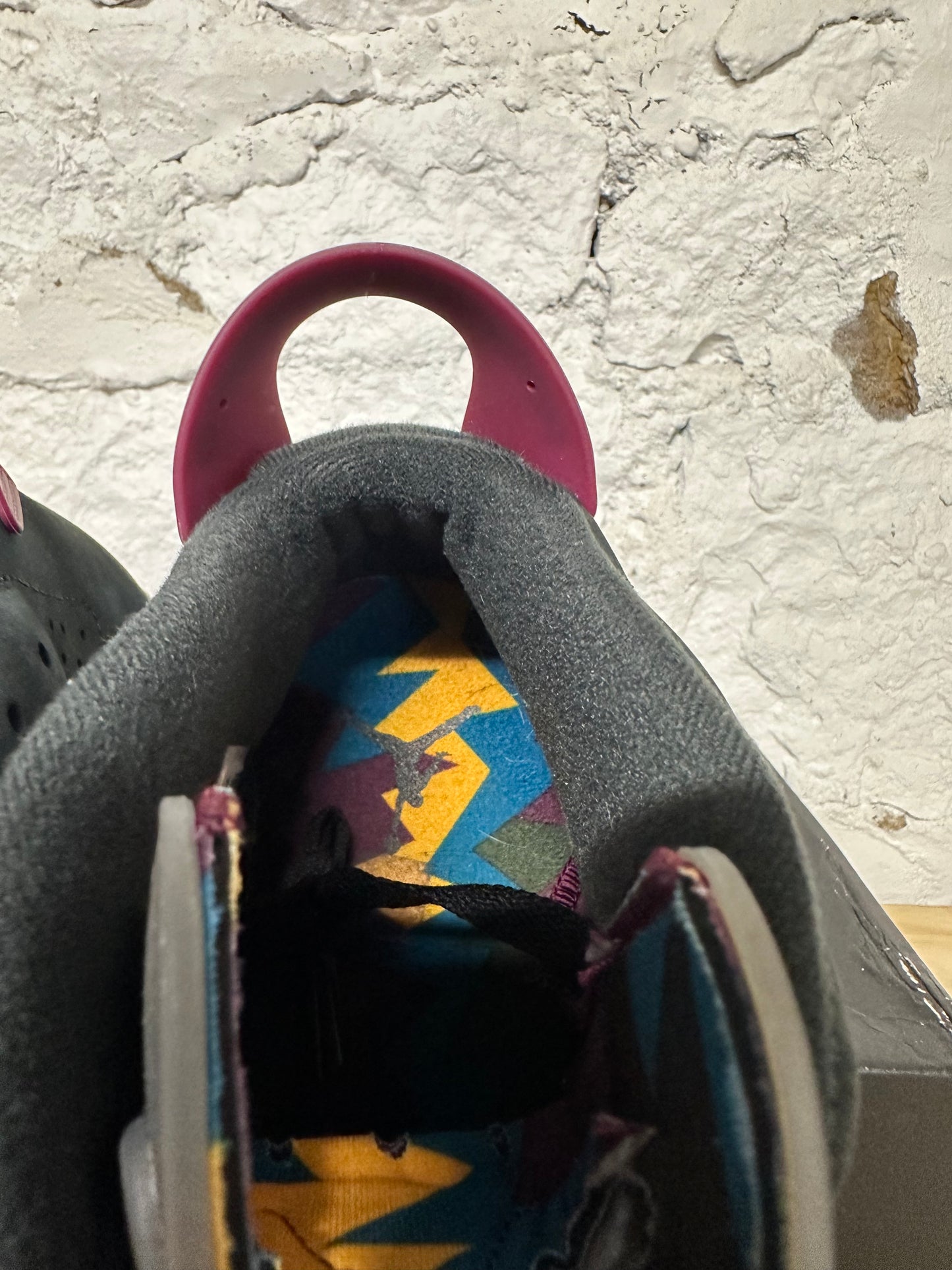 Air Jordan 6 Bordeaux Sz 11.5