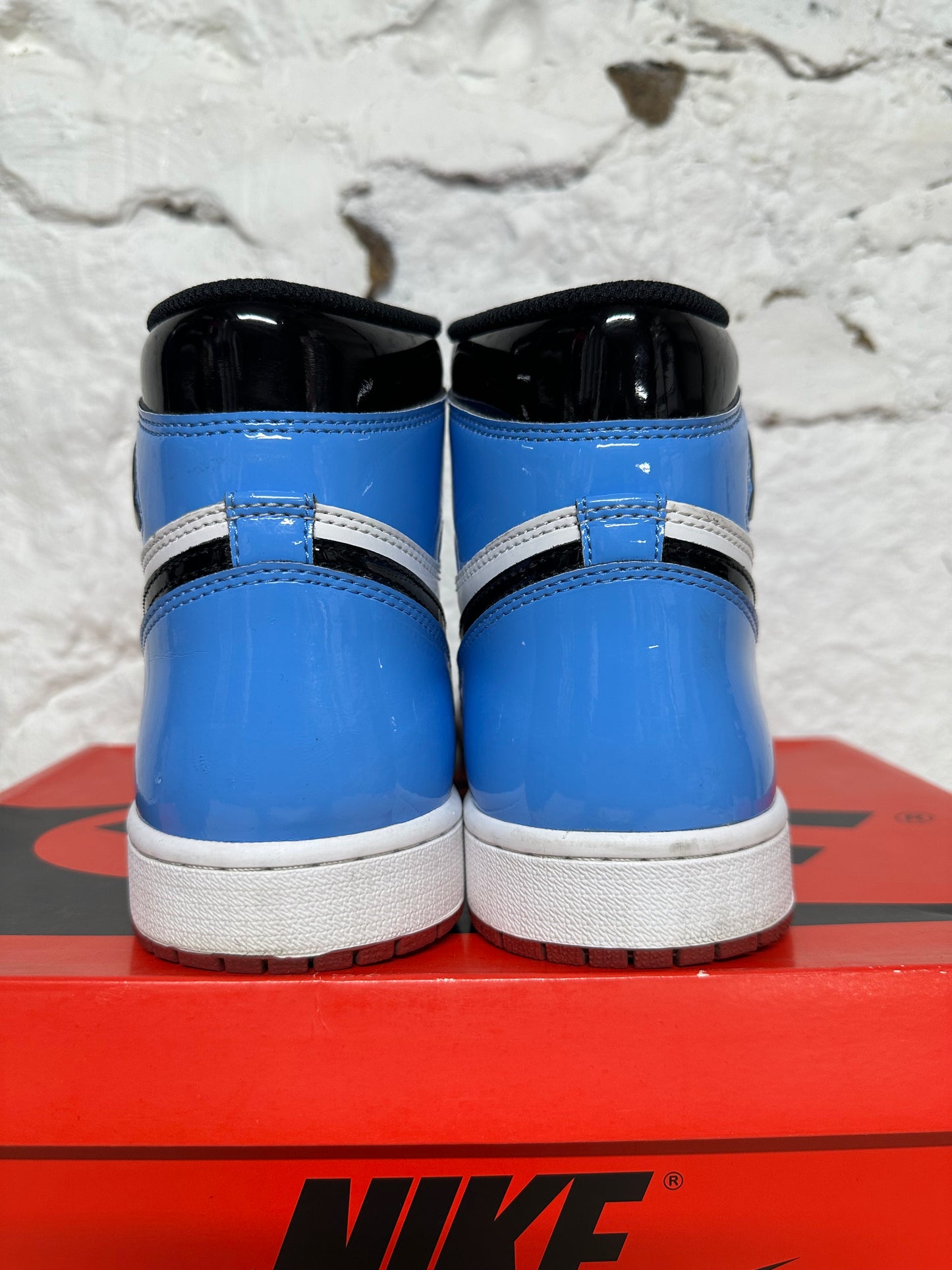 Air Jordan 1 High Fearless UNC Chicago Sz 10