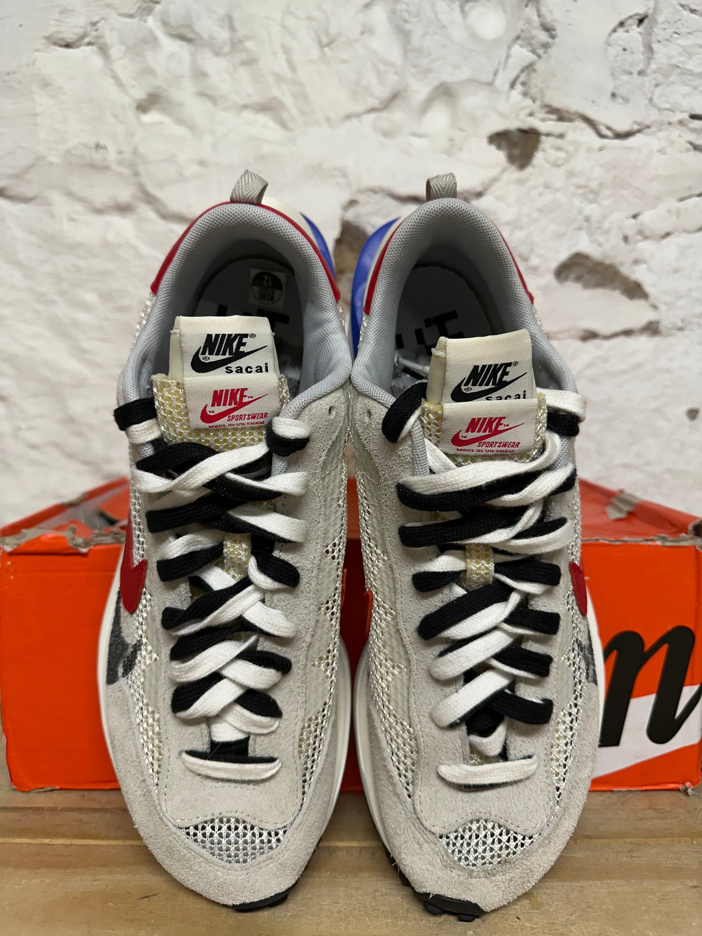 Nike Vaporwaffle Sacai Sport Fuschia Sz 12