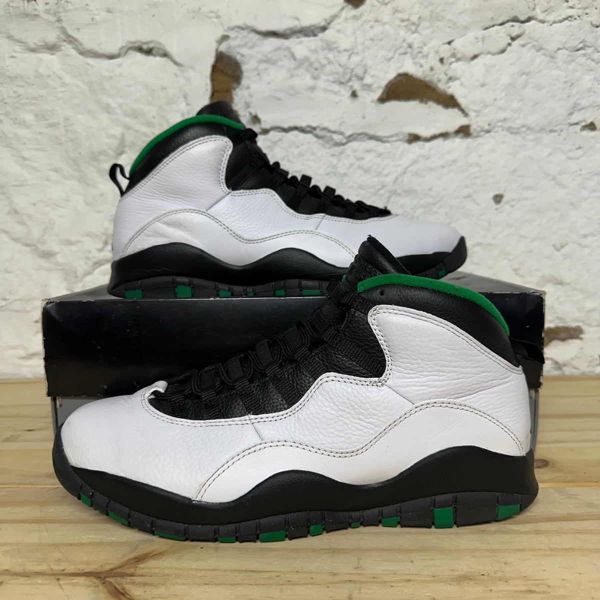 Air Jordan 10 Seattle Sz 11