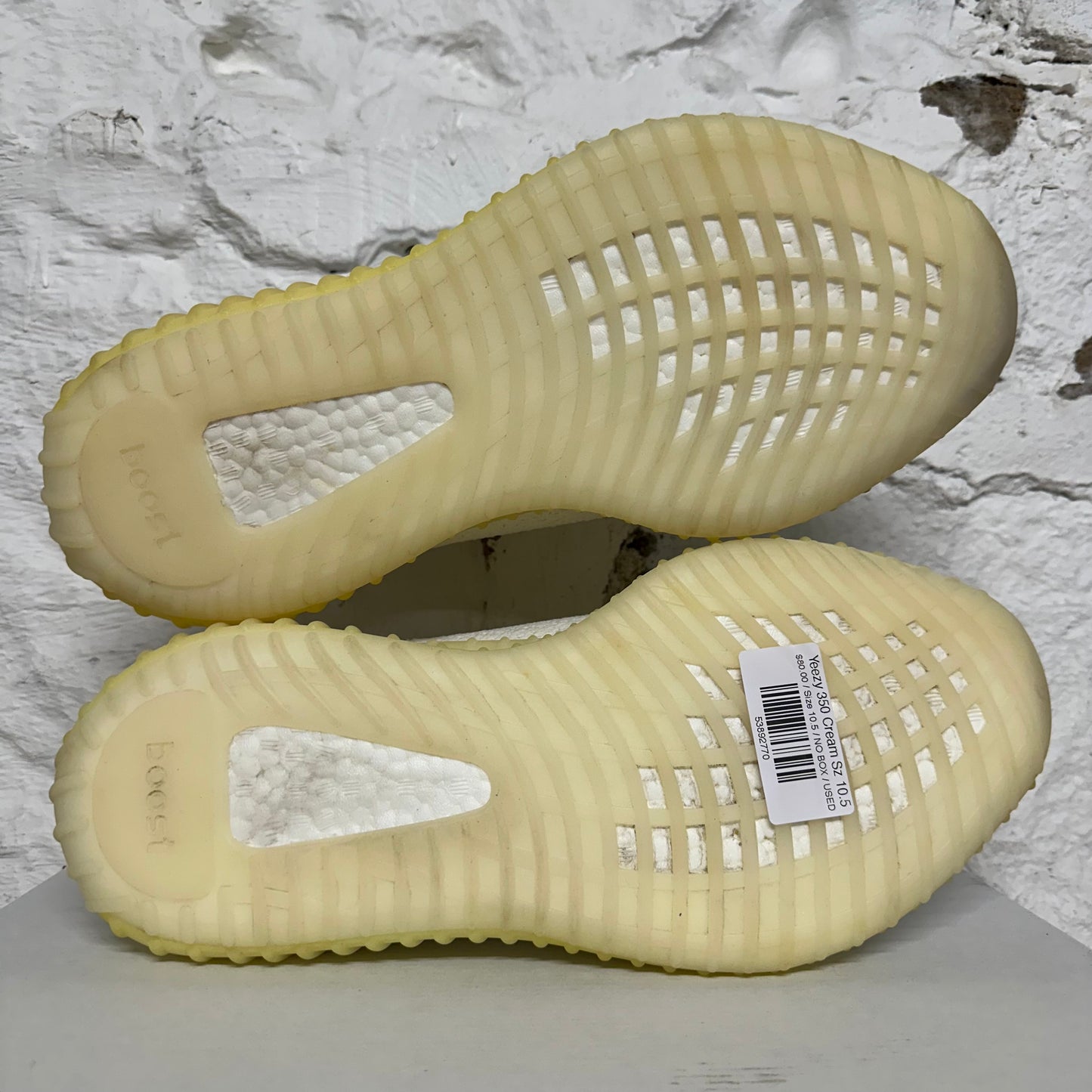 Yeezy 350 V2 Cream Sz 10.5