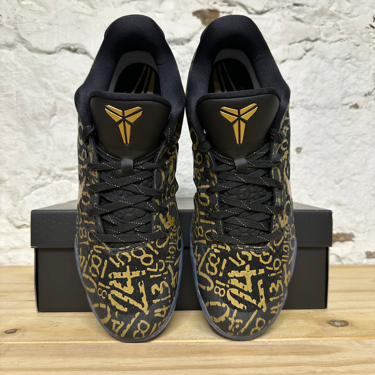 Nike Kobe 11 Protro Mamba Day Sz 11.5