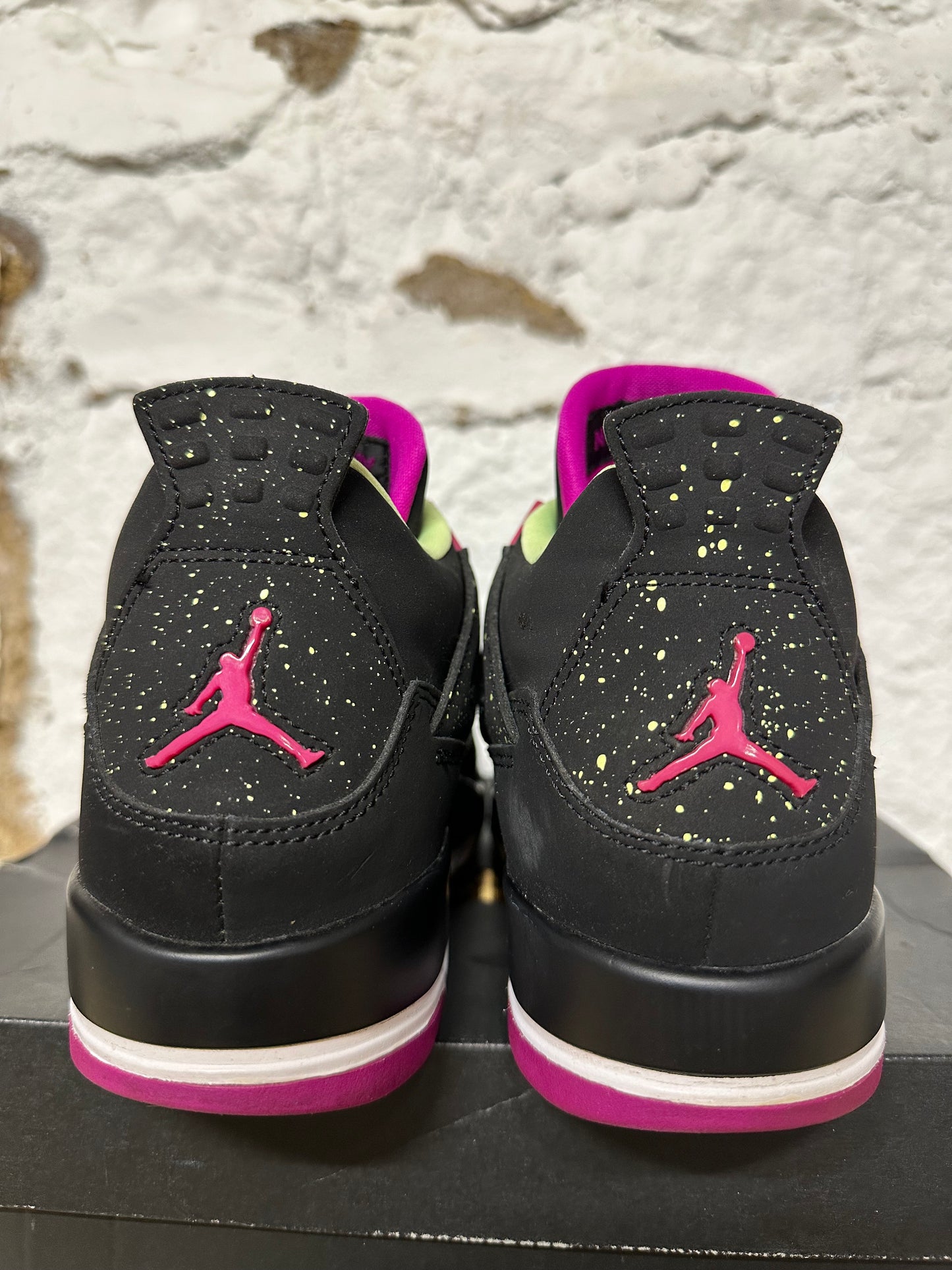 Air Jordan 4 Fuschia Sz 7Y