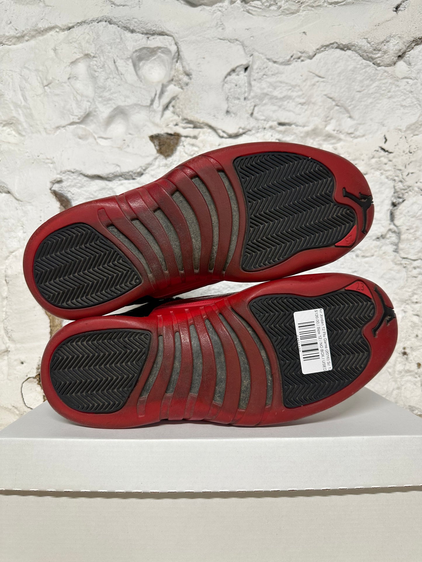Air Jordan 12 Flu Game (2016) Sz 12