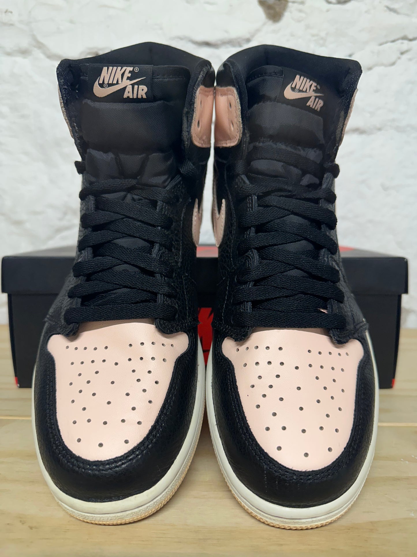 Air Jordan 1 High Crimson Tint Sz 10.5