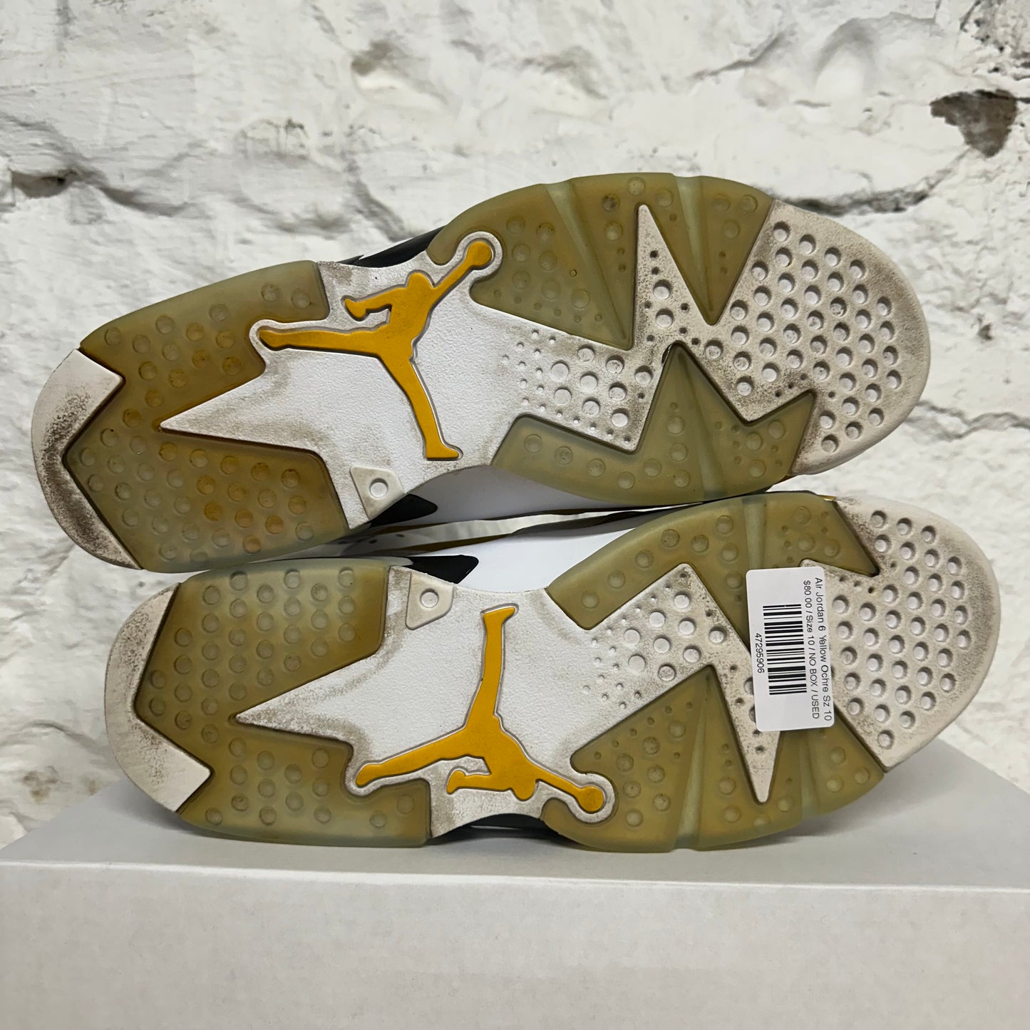 Air Jordan 6 Yellow Ochre Sz 10