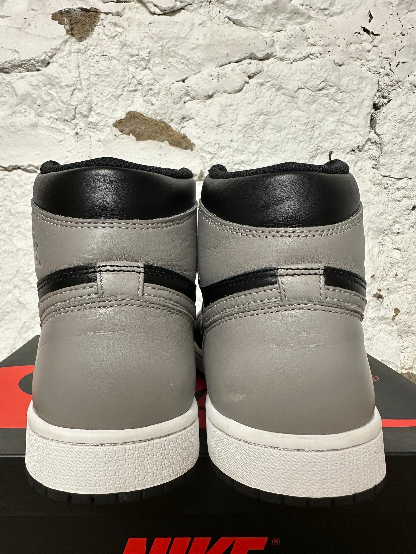 Air Jordan 1 High Shadow (2018) Sz 8