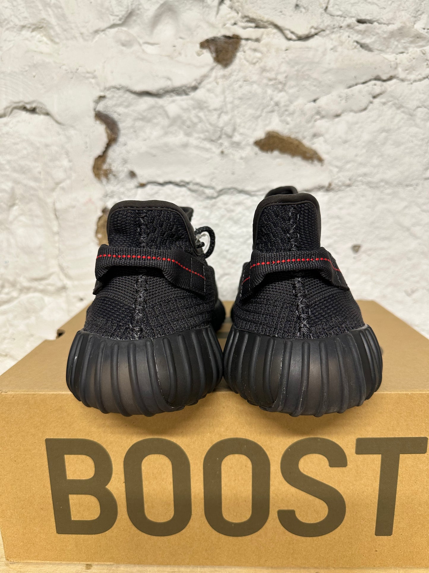 Yeezy 350 V2 Black Non Reflective Sz 12 DS