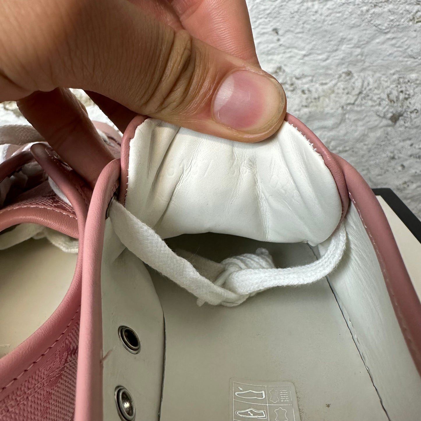 Gucci Pink Monogram Low Top Sneaker Sz 4.5 (36)