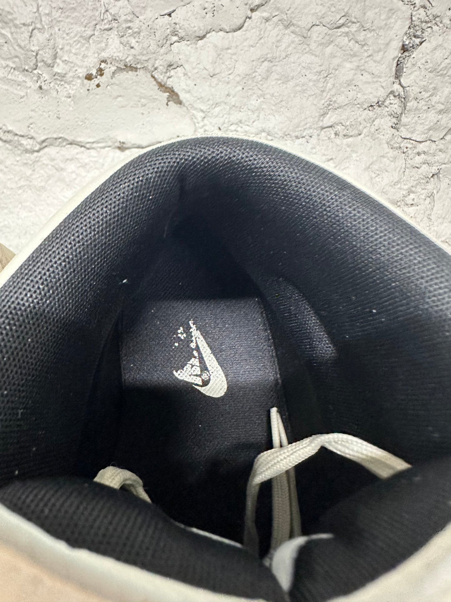 Nike Air Python Sail Sz 10