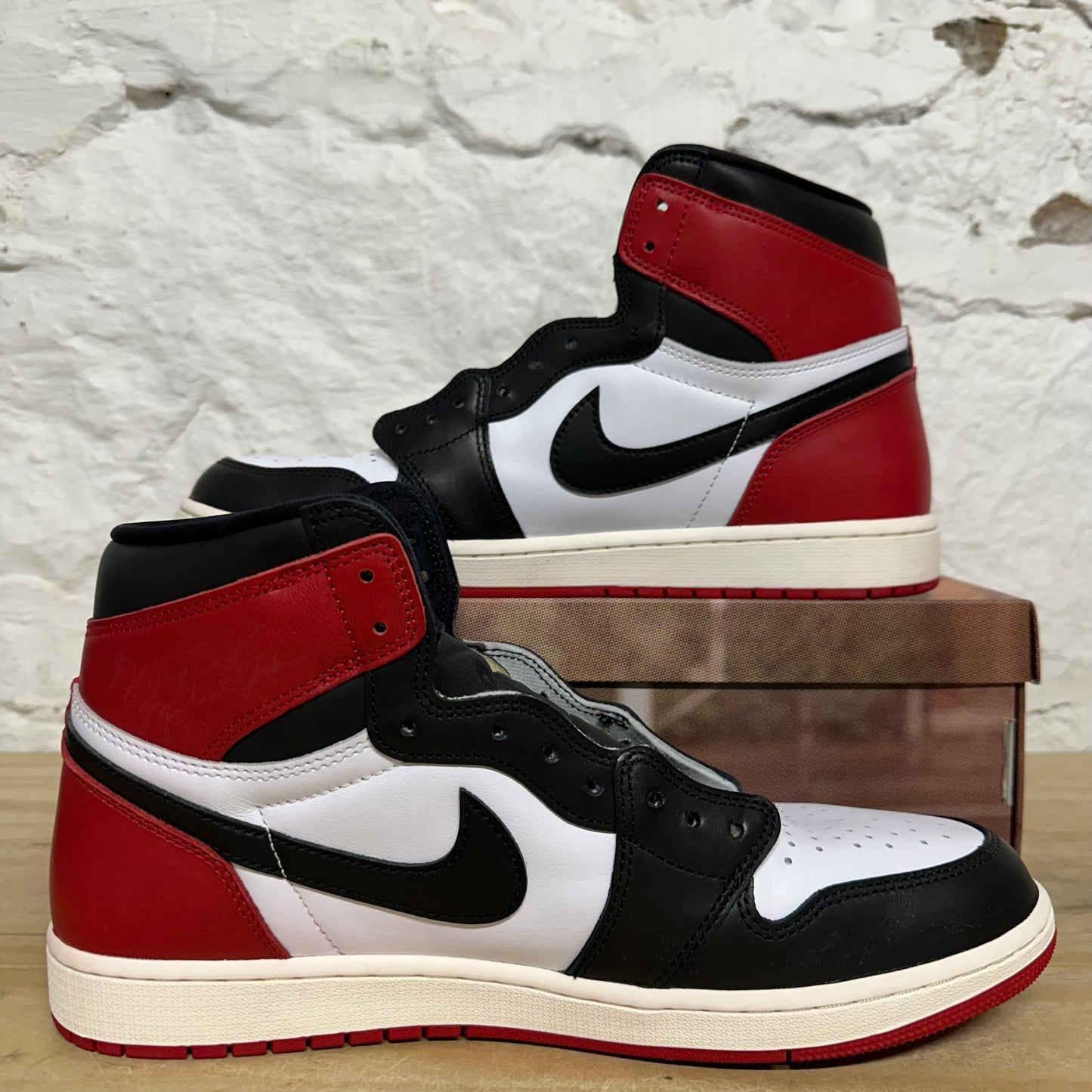 Air Jordan 1 High Black Toe Reimagined Sz 13