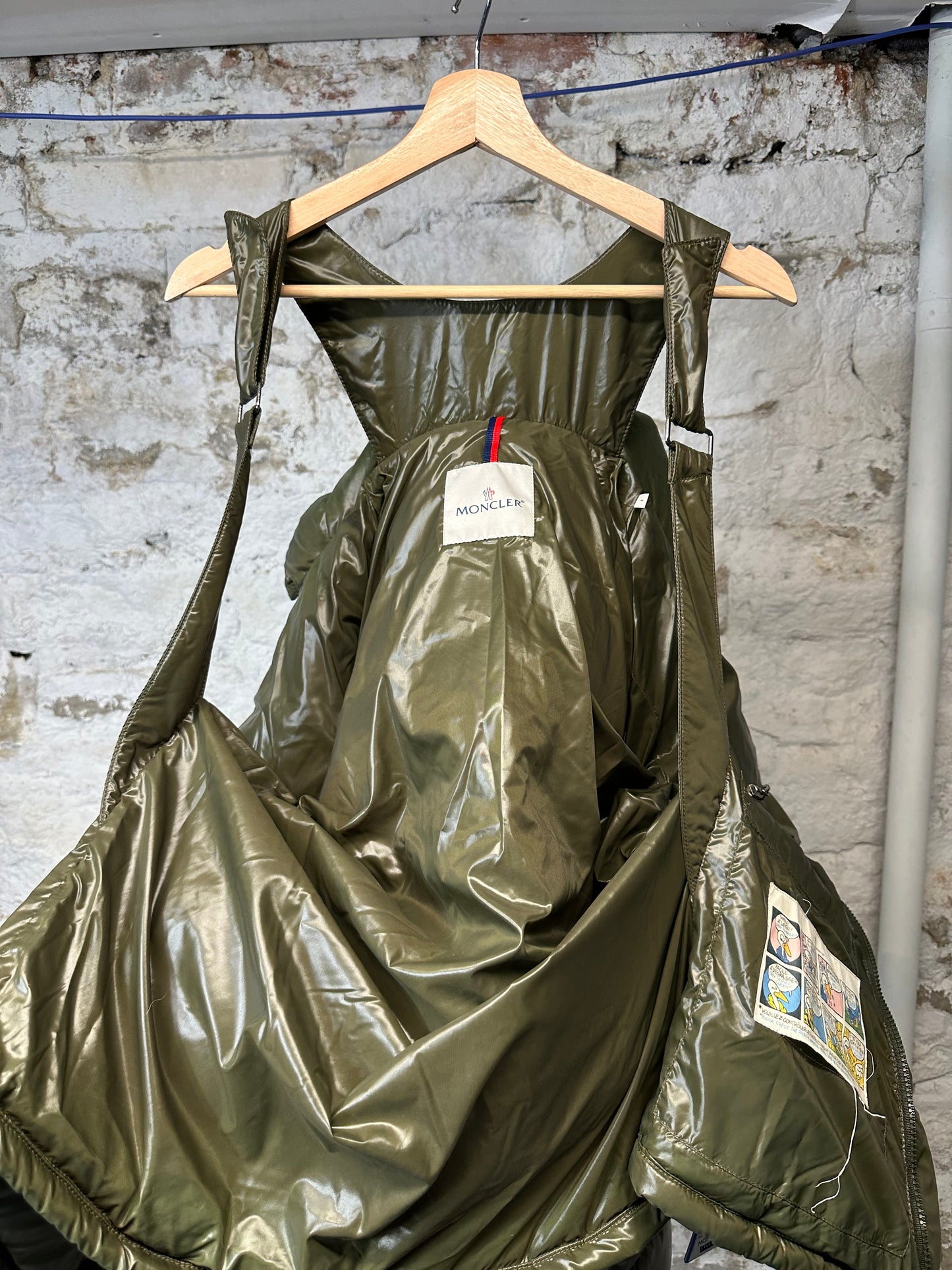 Moncler Rod Jacket Sz S (1)