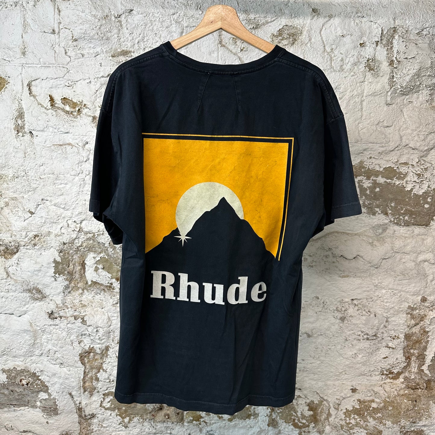 Rhude Yellow Mountain T-shirt Black Sz M
