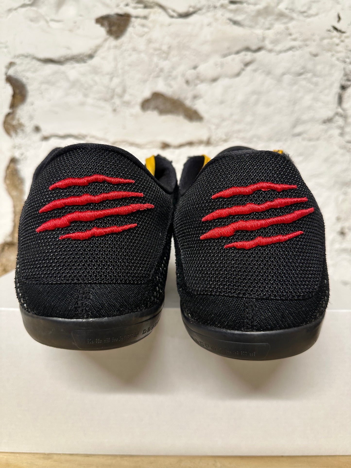 Nike Kobe 11 Elite Low Bruce Lee Sz 15