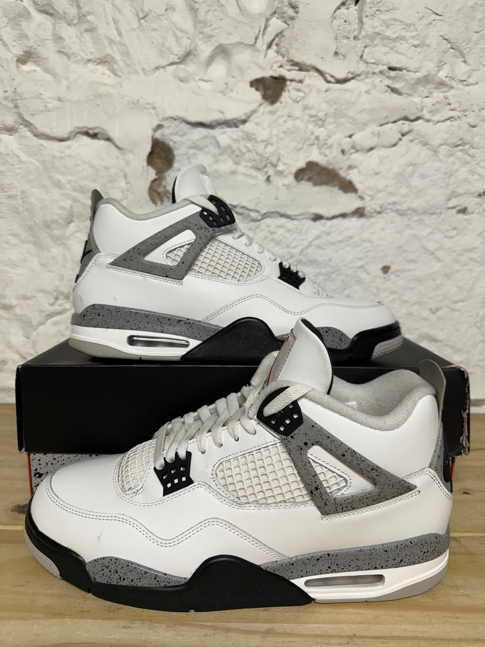 Air Jordan 4 White Cement Sz 12