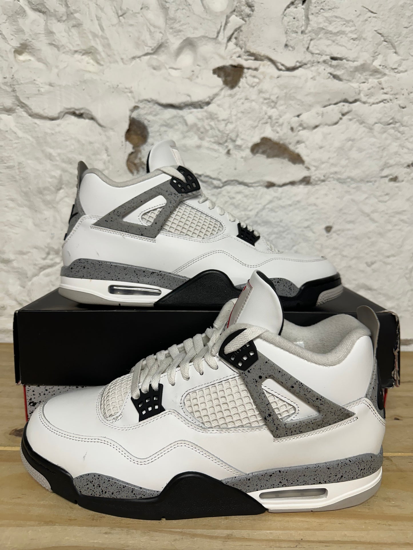 Air Jordan 4 White Cement Sz 12