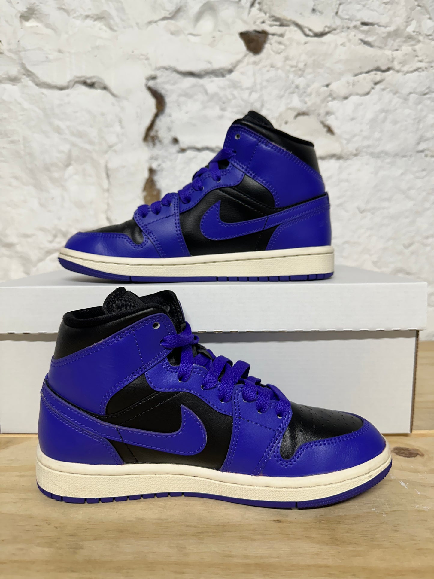 Air Jordan 1 Mid Dark Concord Sz 3.5 (5W)