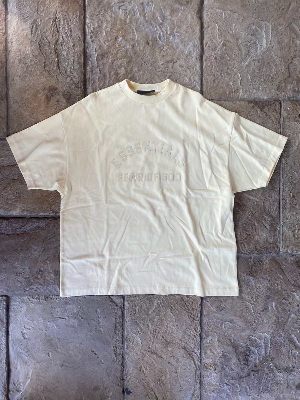 Fear of God Essentials Garden Yellow Heavy Jersey T-Shirt Sz M DS